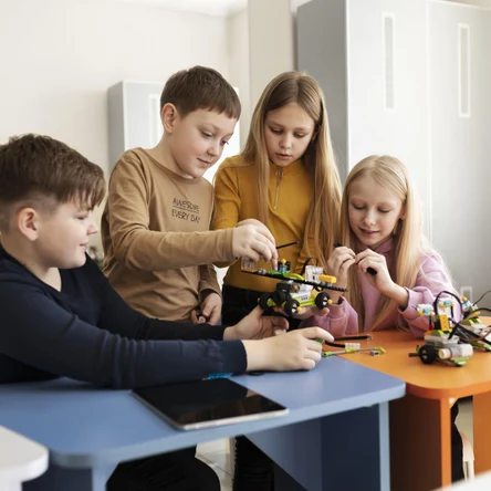 CareerKids Club — клуб профессий